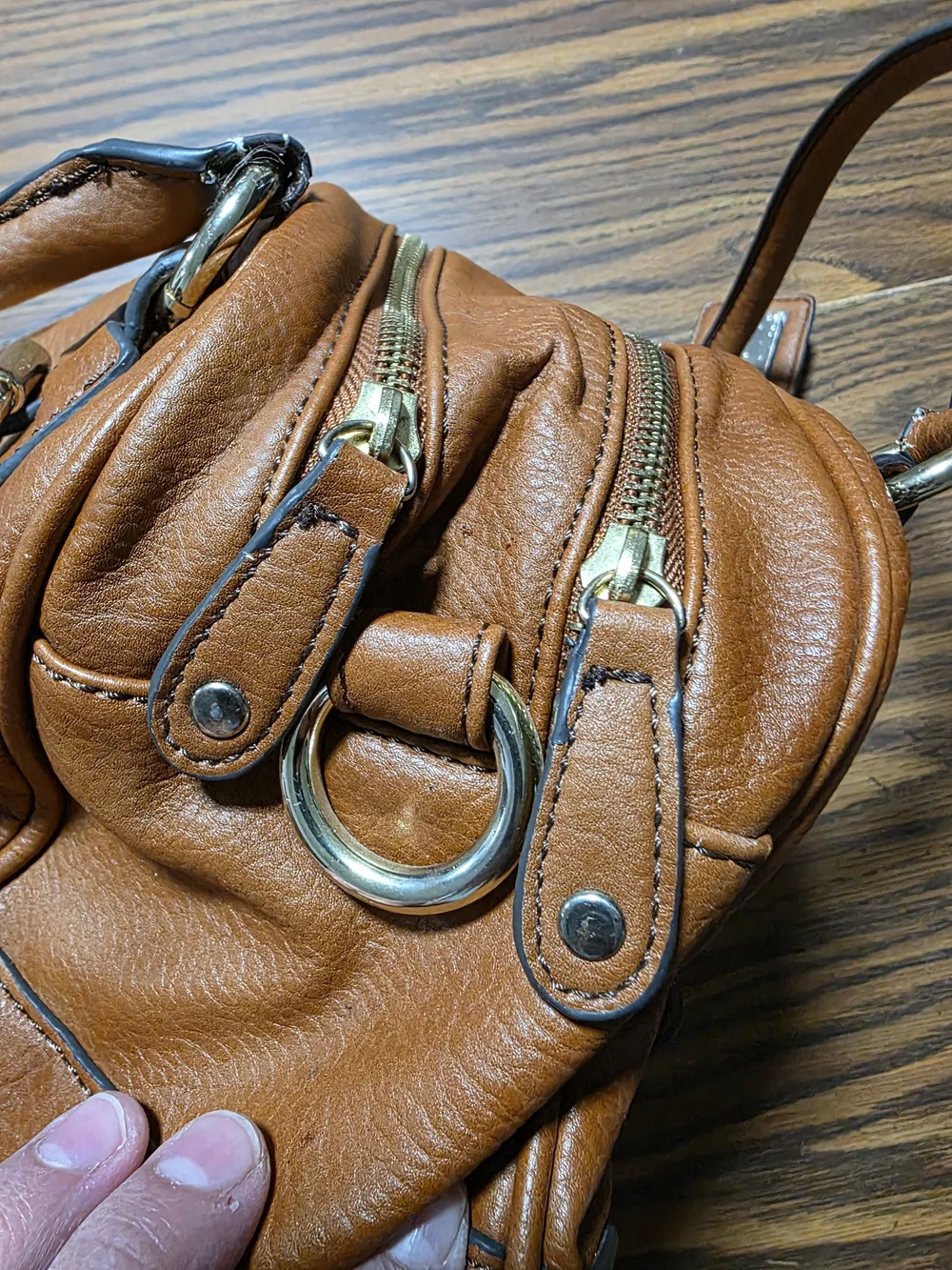 Liz Claiborne stylish tan